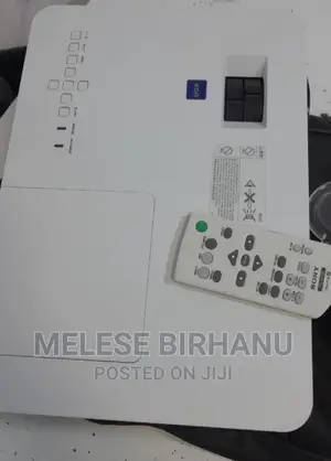 Dubay Used Sony VPL-DX221 Projector