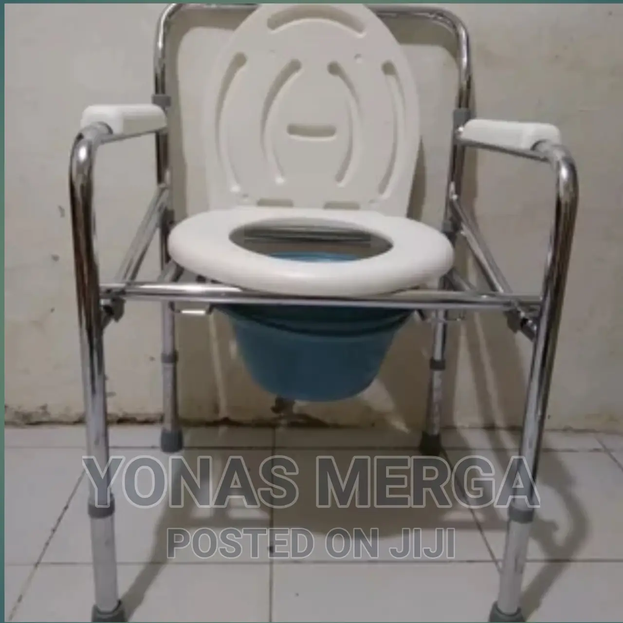 Commode Chair Kursi Toilet Kursi BAB