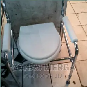 High Quality Manuafacturer Folding Toilet Chair