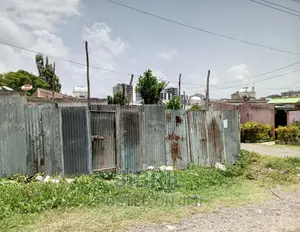 የሚሸጥ ቤት #ጎሮ አከባቢ