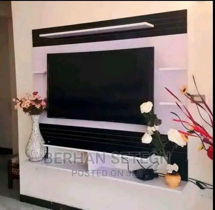 ቤት የማያደምቁ ቲቪ ስታንዶችtv Stands