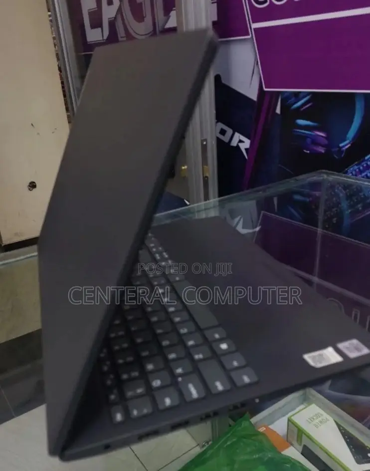New Laptop Lenovo IdeaPad Z480 8GB Intel Core I7 HDD 1T