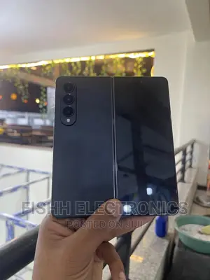 New Samsung Galaxy Z Fold4 512 GB Black
