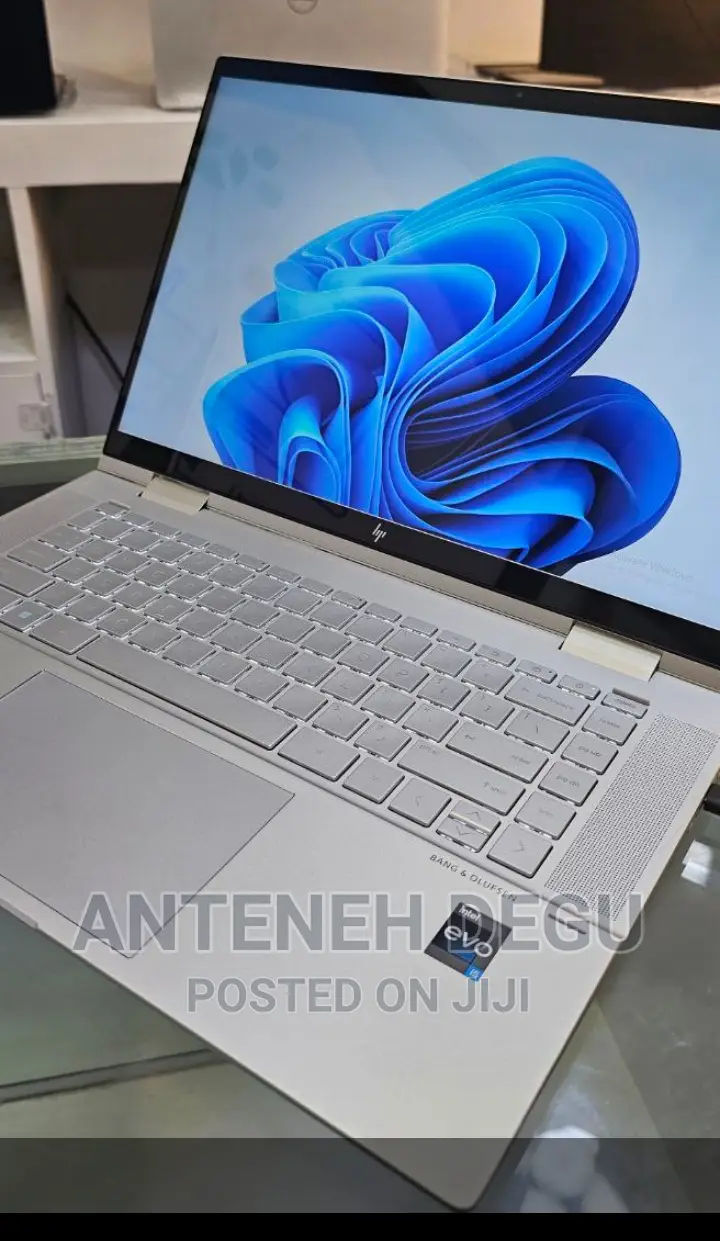 New Laptop HP Envy X360 16GB Intel Core I5 SSD 1T