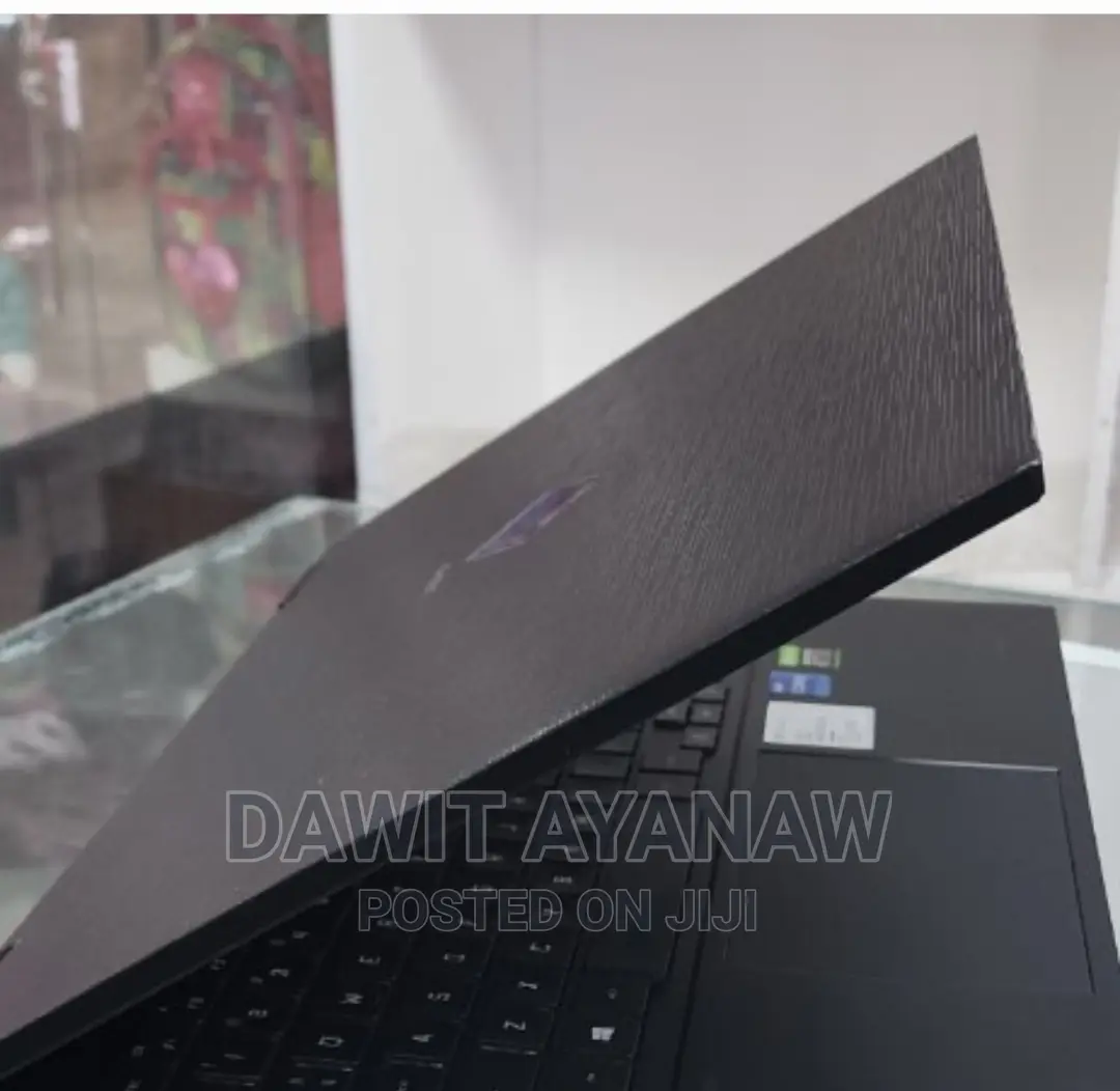 New Laptop HP Omen 15 16GB Intel Core I7 SSD 1T