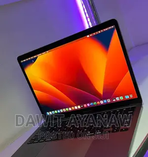 New Laptop Apple MacBook Pro 2019 8GB Intel Core I5 SSD 128GB