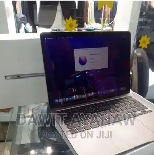 New Laptop Apple MacBook Air 2020 8GB Apple M1 SSD 256GB