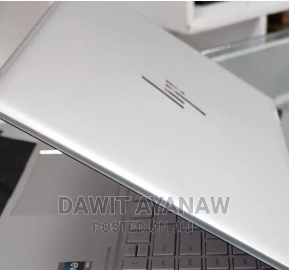 New Laptop HP Envy 14 16GB Intel Core I5 SSD 512GB