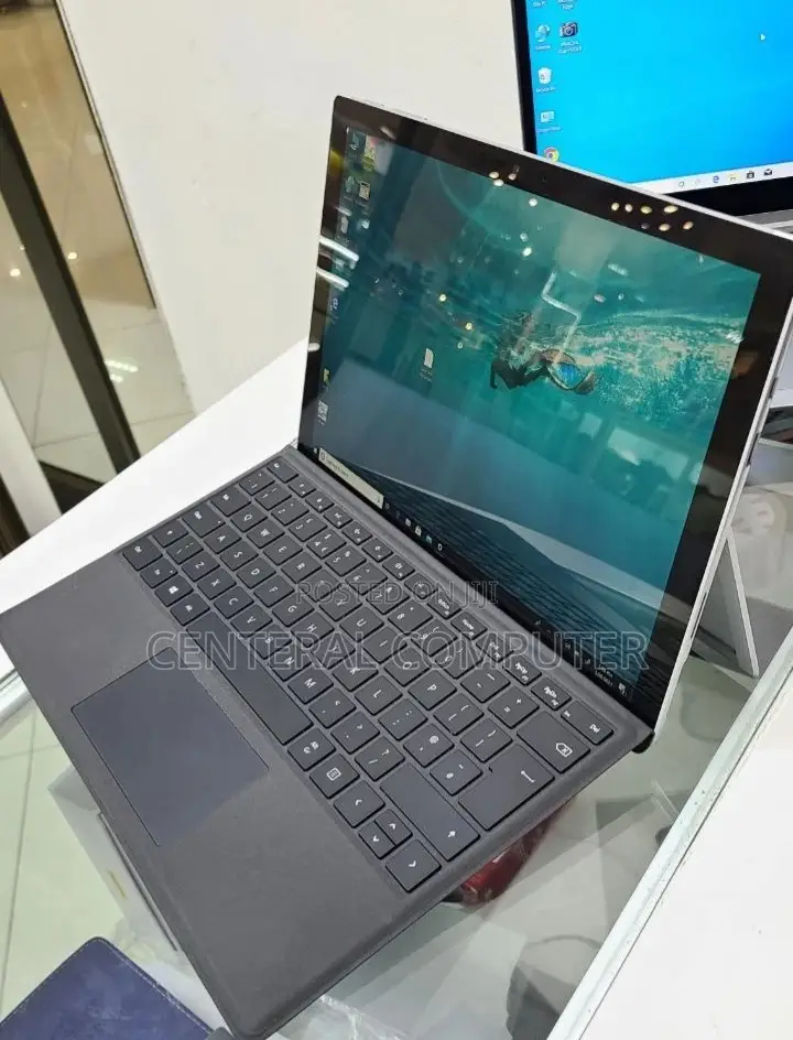 New Laptop Microsoft Surface Laptop 5 8GB Intel Core I5 SSD 256GB