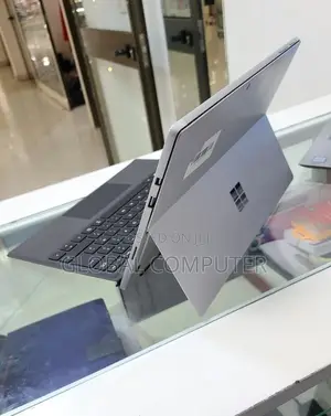 New Laptop Microsoft Surface Pro 4 8GB Intel Core I5 HDD+SSD 256GB