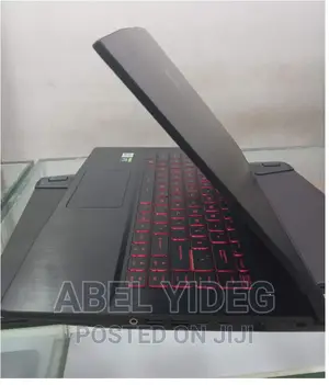 New Laptop MSI 16GB Intel Core I7 SSD 512GB