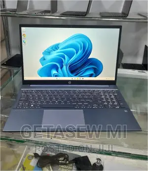 New Laptop HP Pavilion 15 16GB Intel Core I7 SSD 512GB