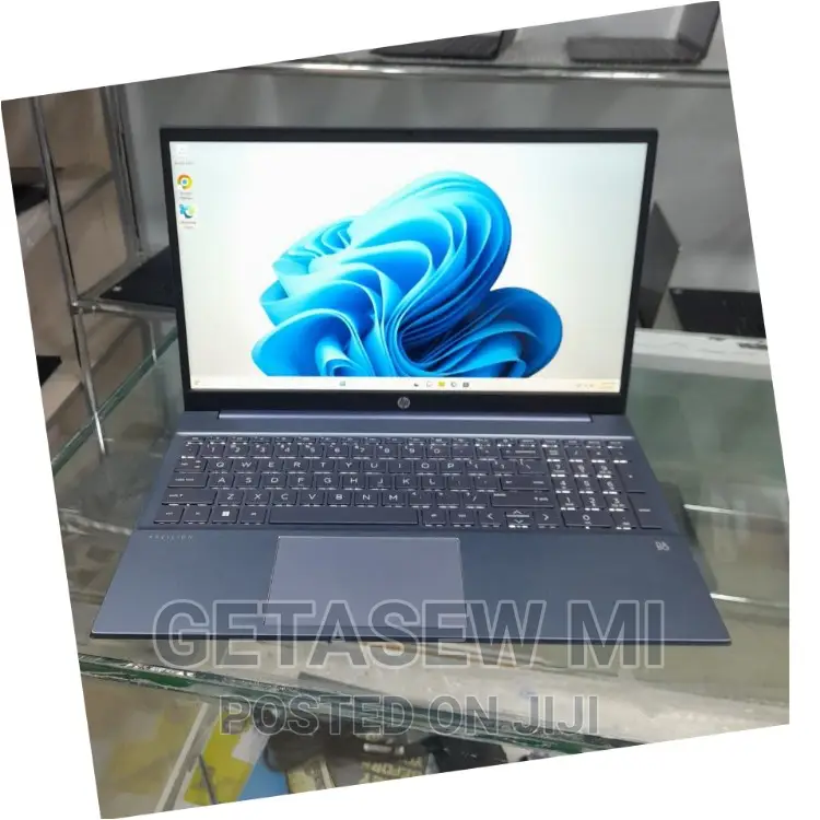 New Laptop HP Pavilion 15 16GB Intel Core I7 SSD 512GB