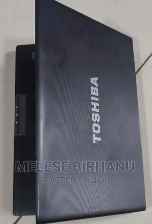 Laptop Toshiba Satellite C850 4GB Intel Core I5 HDD 500GB