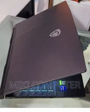 New Laptop MSI 8GB Intel Core I5 SSD 512GB