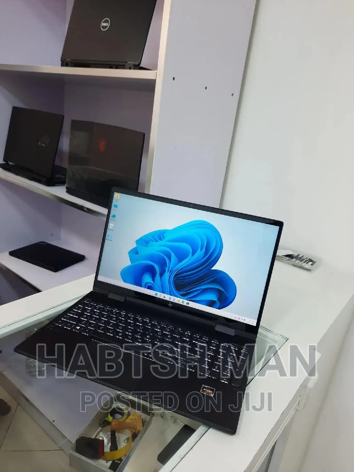 New Laptop HP Envy X360 16GB AMD Ryzen 7 SSD 512GB