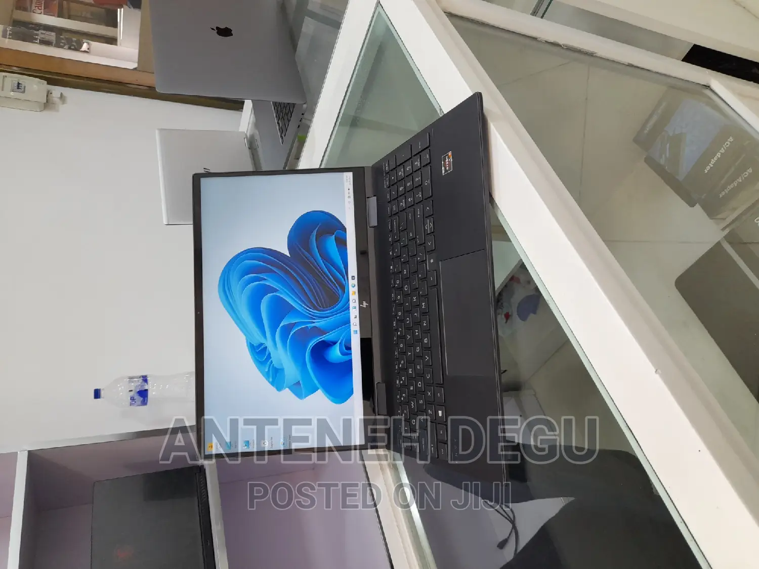 New Laptop HP Envy X360 16GB AMD Ryzen 7 SSD 512GB