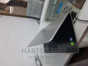 New Laptop HP Pavilion 15 8GB Intel Core I5 HDD 1T