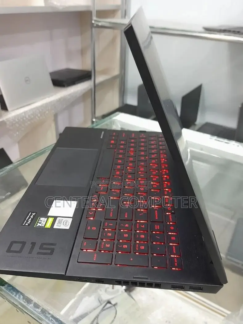New Laptop HP Omen 15 16GB Intel Core I7 SSD 512GB
