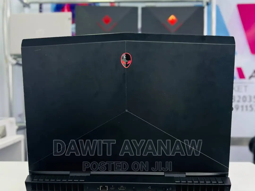 New Laptop Alienware M17x R2 16GB Intel Core I7 SSD 512GB