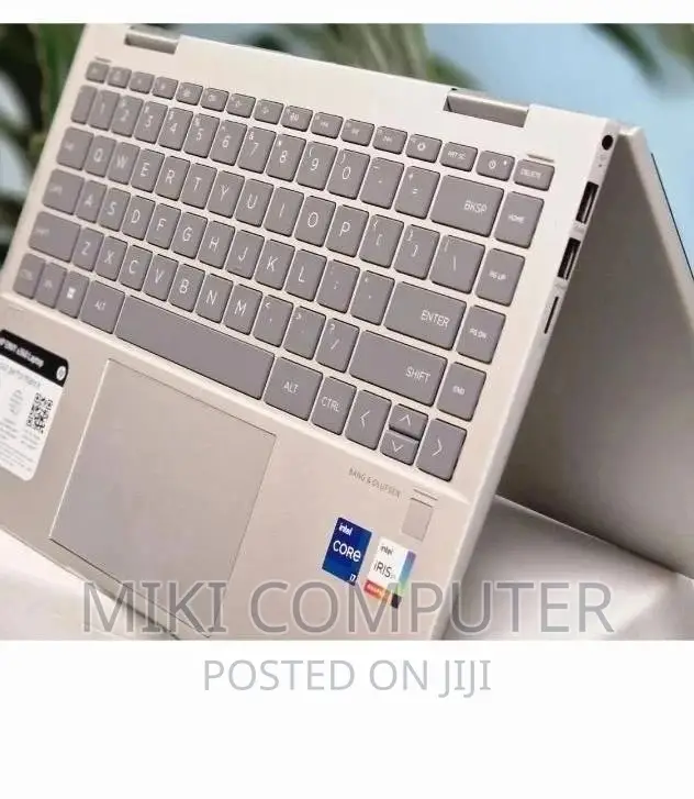 New Laptop HP 14-dq2031tg 16GB Intel Core i7 HDD 512GB