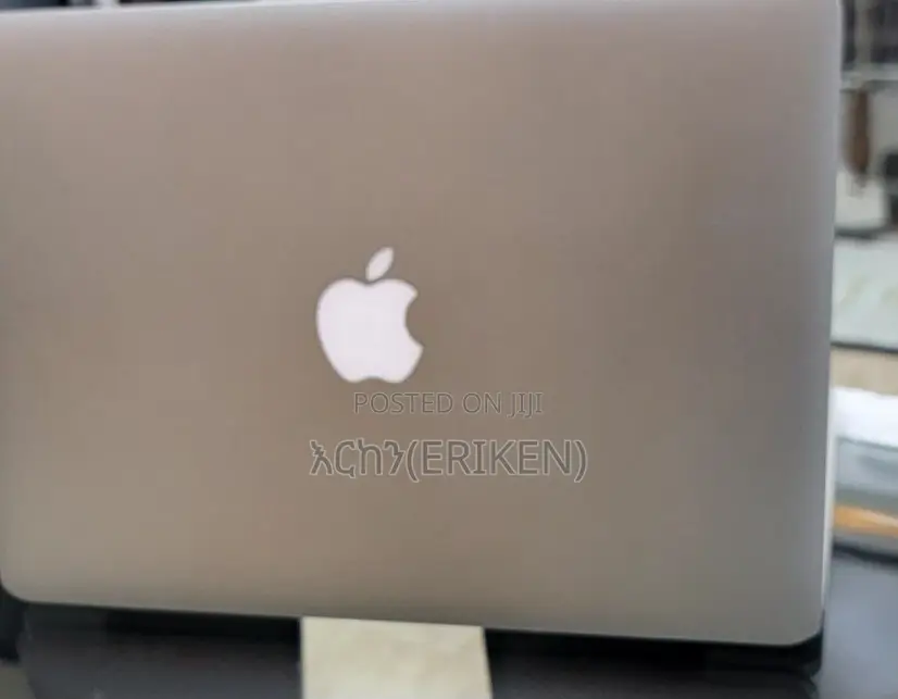 New Laptop Apple MacBook Pro 2013 8GB Intel Core I5 SSD 128GB