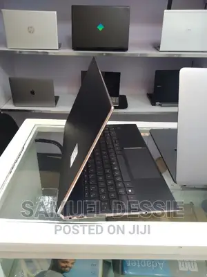 New Laptop HP Spectre X360 16GB Intel Core I7 SSD 512GB