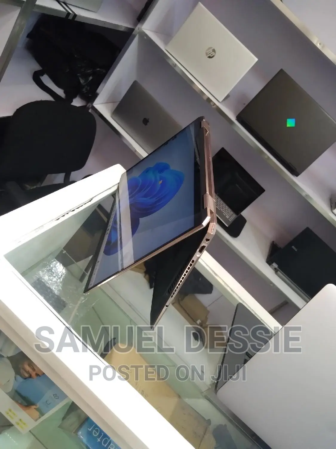 New Laptop HP Spectre X360 16GB Intel Core I7 SSD 512GB