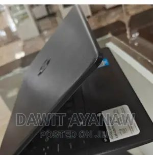 New Laptop HP 8GB AMD A10 SSD 256GB