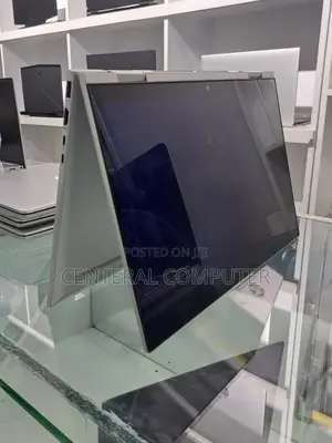 New Laptop HP Envy X360 8GB Intel Core I5 SSD 256GB