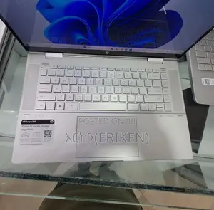 New Laptop HP Envy X360 8GB Intel Core I5 SSD 256GB