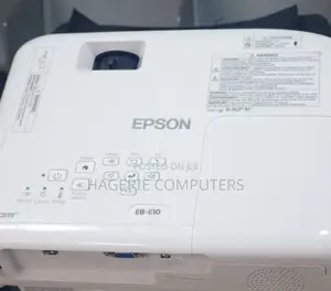 Brand New EPSON Projector With Remote Model Name: EB-E10