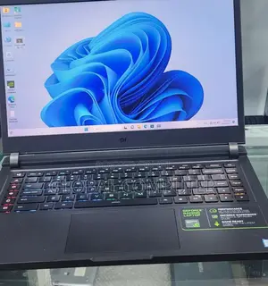 New Laptop MSI Katana GF66 8GB Intel Core I5 SSD 256GB