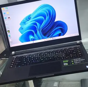 New Laptop MSI Katana GF66 8GB Intel Core I5 SSD 256GB