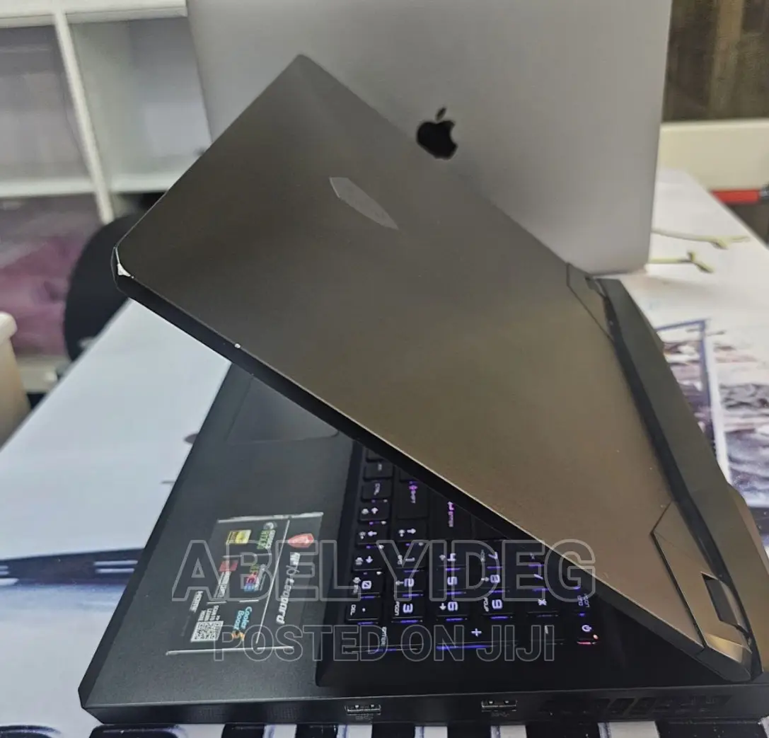 New Laptop MSI 16GB Intel Core I7 SSD 1T