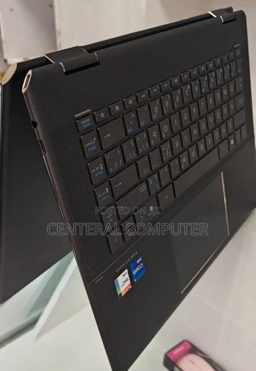 New Laptop HP Spectre 14 16GB Intel Core I7 SSD 1T