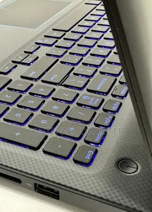 New Laptop Dell G3 17 3579 8GB Intel Core I5 HDD 1T