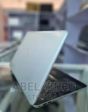 New Laptop HP Pavilion 15 8GB Intel Core i5 HDD 1T