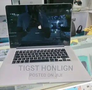 New Laptop Apple MacBook Pro 16GB Intel Core I7 SSD 256GB
