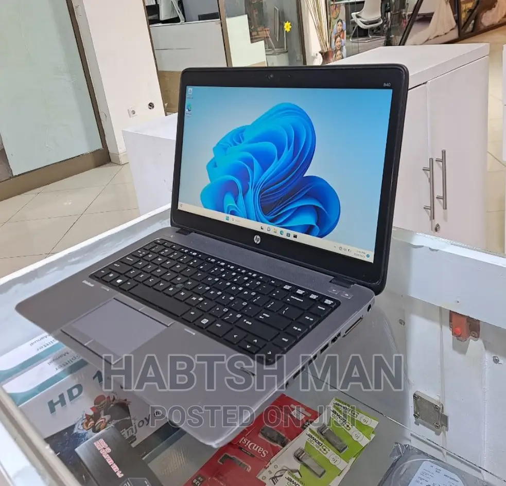Laptop HP EliteBook 840 4GB Intel Core I5 HDD 500GB