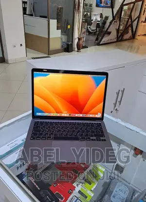 New Laptop Apple MacBook Air 2020 M1 8GB Apple M1 Pro SSD 256GB