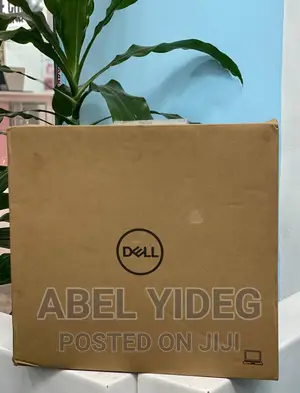 New Laptop Dell 16GB Intel Core I5 SSD 512GB