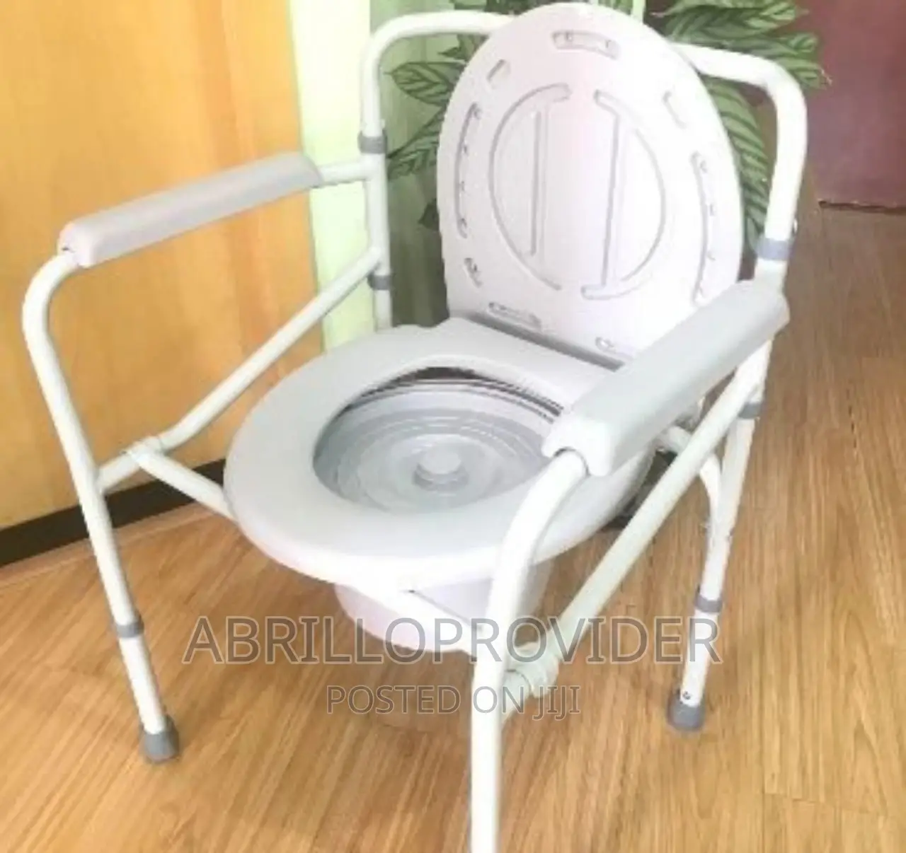 Commode Chair Adjustable Size Commode Chair