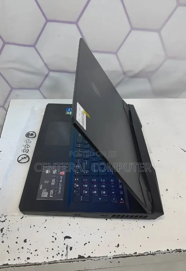 New Laptop MSI GF63 16GB Intel Core I7 SSD 1T