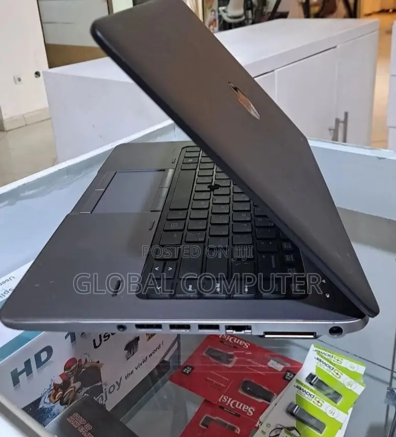 New Laptop HP 248 G1 4GB Intel Core i5 HDD 500GB