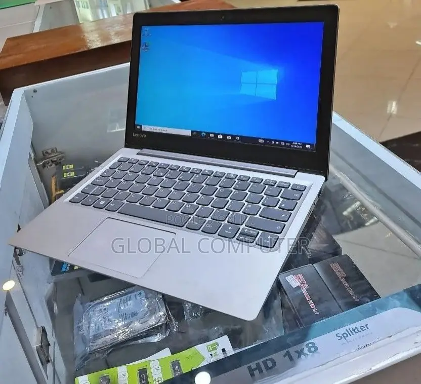 New Laptop Lenovo IdeaPad U310 4GB Intel Core 2 Duo HDD 500GB
