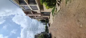4bdrm House in አድስ አበባ, Bole for sale