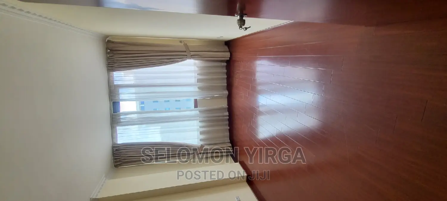 4bdrm House in አድስ አበባ, Bole for sale