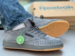 Reebok Flat
