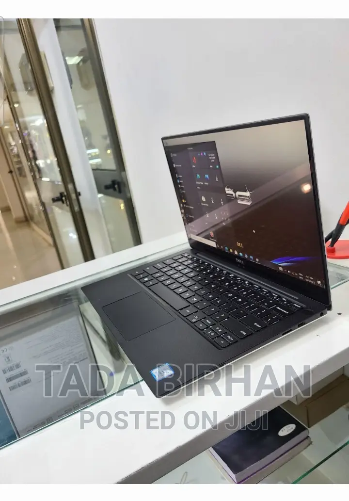 New Laptop Dell XPS 15 16GB Intel Core I7 SSD 512GB